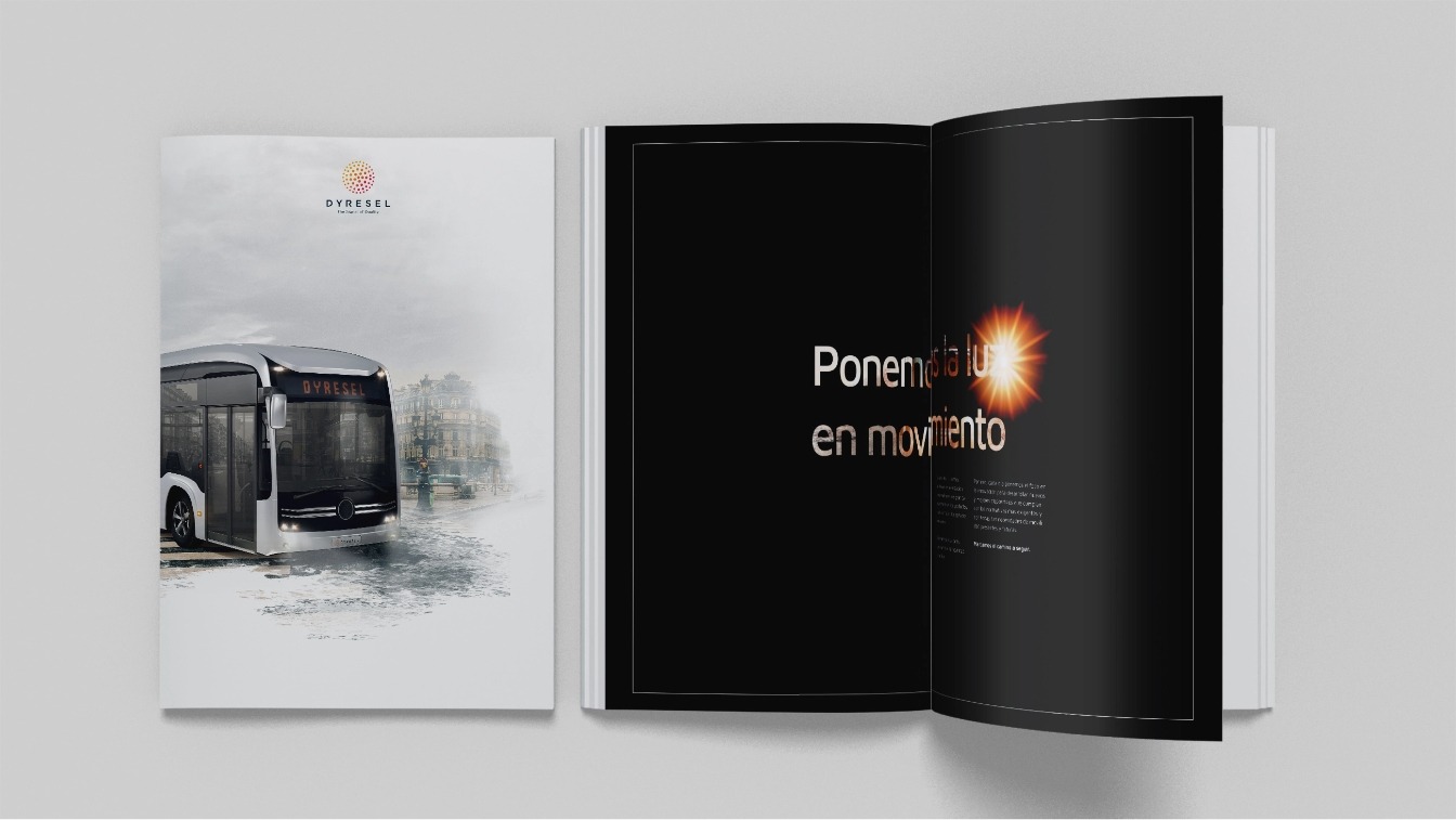 Páginas interiores diseño catálogo de producto - corporativo